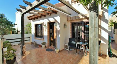 Villa - Sale - Villamartin - Villamartin