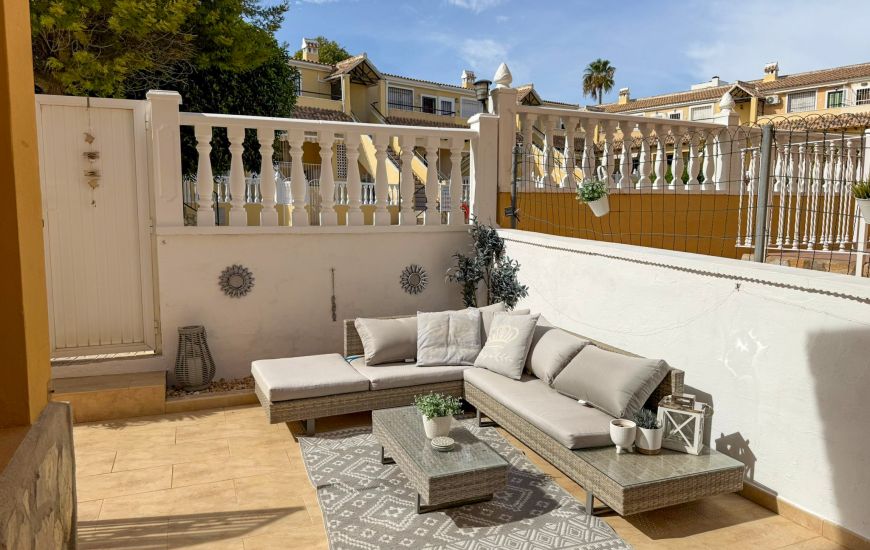 Sale - Villa - Orihuela Costa