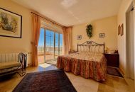 Sale - Villa - Villamartin