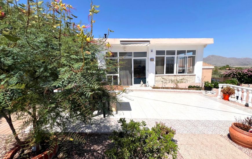 Sale - Villa - Hondon de los Frailes