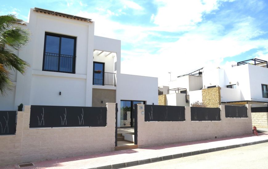Sale - Villa - Ciudad Quesada