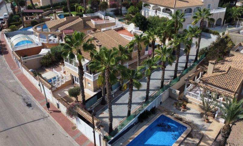 Sale - Villa - Torrevieja