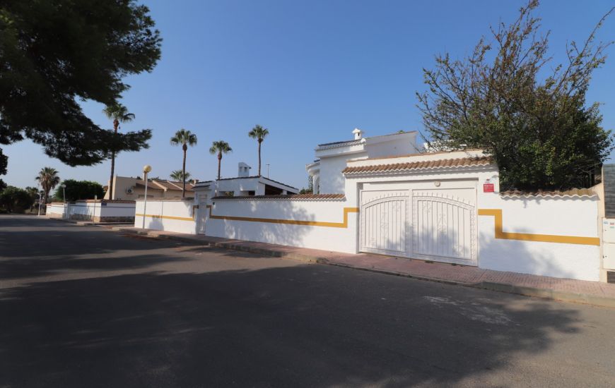 Sale - Villa - Ciudad Quesada