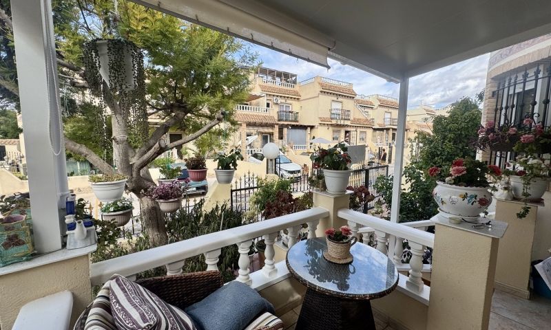 Sale - Villa - Orihuela Costa