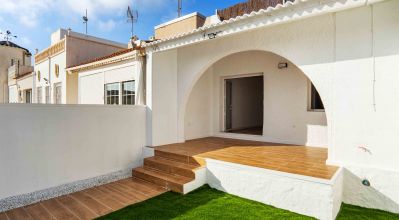 Townhouse - Sale - town - town