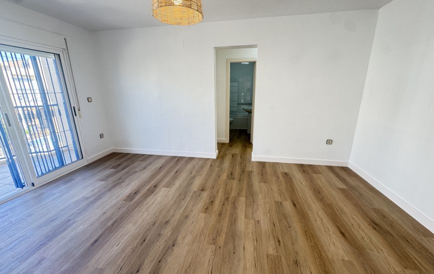 Sale - Apartments - La Siesta