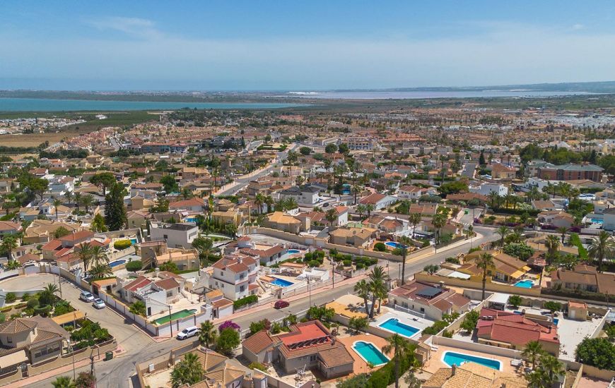 Sale - Villa - Rojales