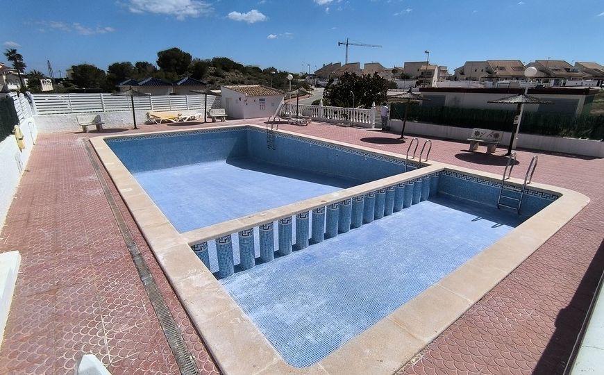 Sale - Half Vrijstaand Huis - Ciudad Quesada