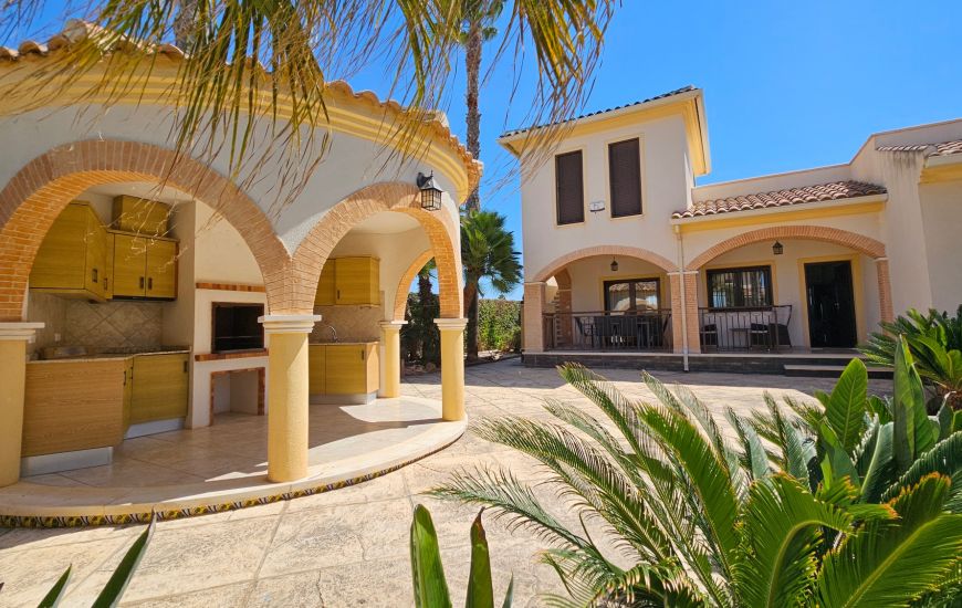 Sale - Villa - Ciudad Quesada