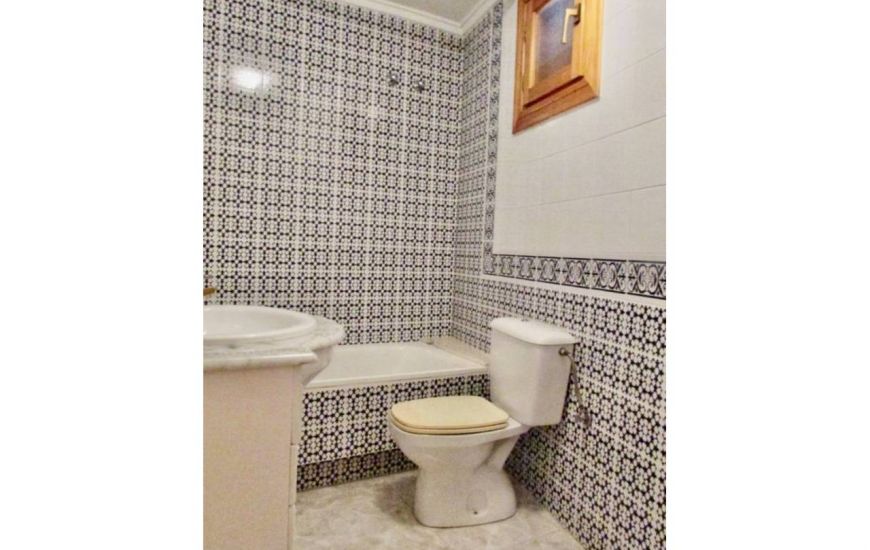 Sale - Villa - Guardamar del Segura