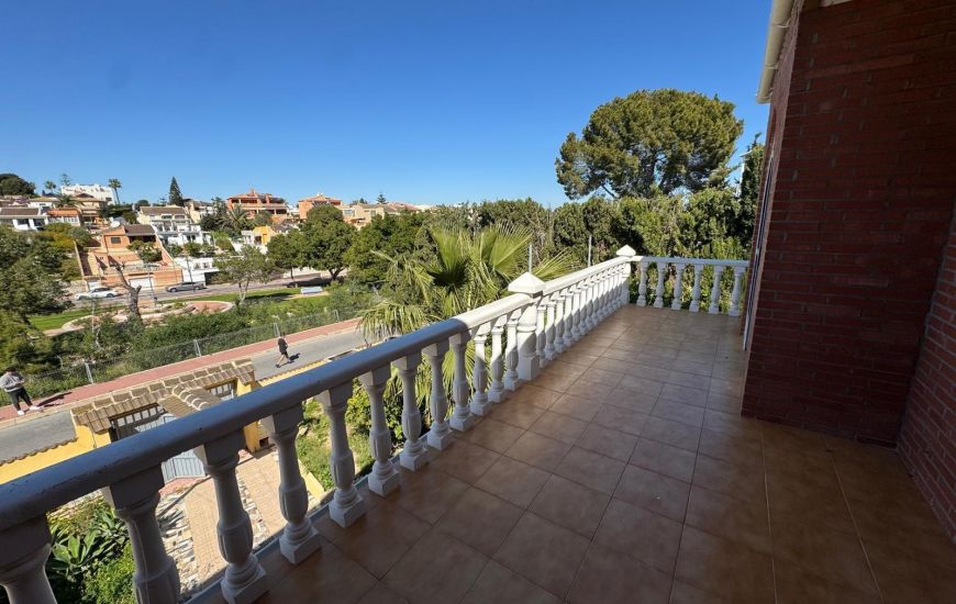 Sale - Villa - Torrevieja - 