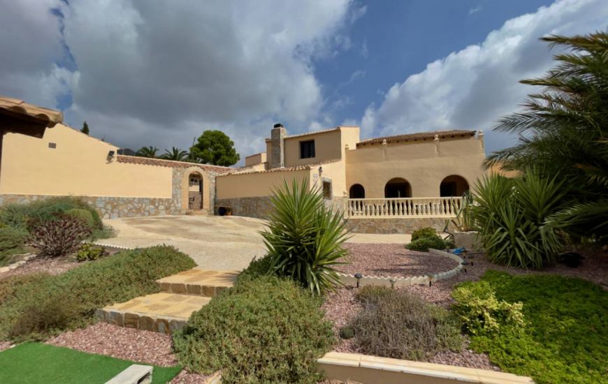 Sale - Finca - Orihuela