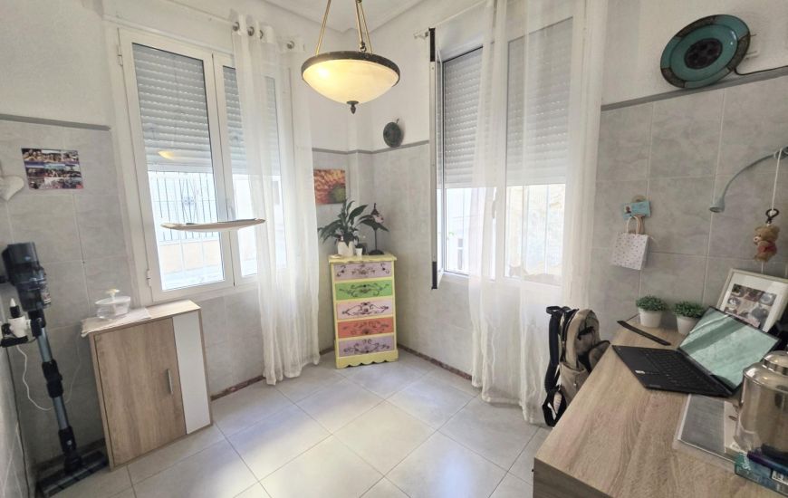 Sale - Rijtjeshuis - Aspe