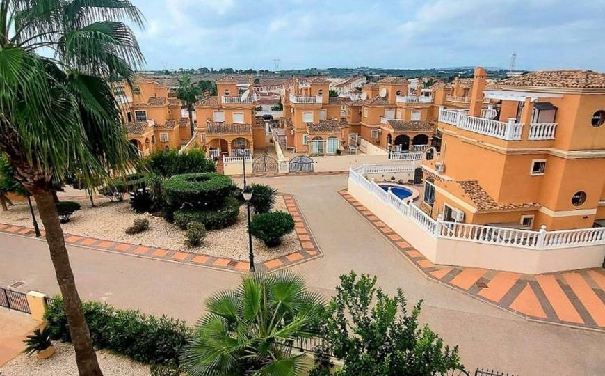 Sale - Villa - Lo Crispin