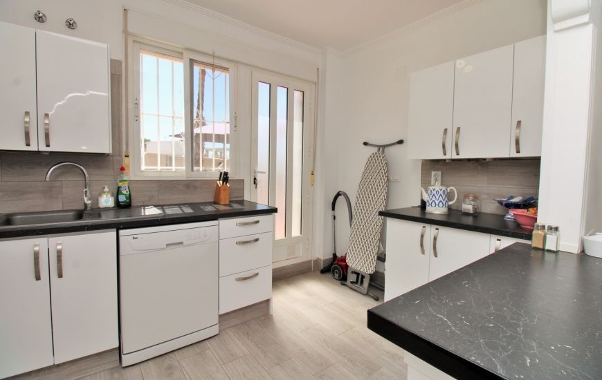 Sale - Apartments - Villamartin