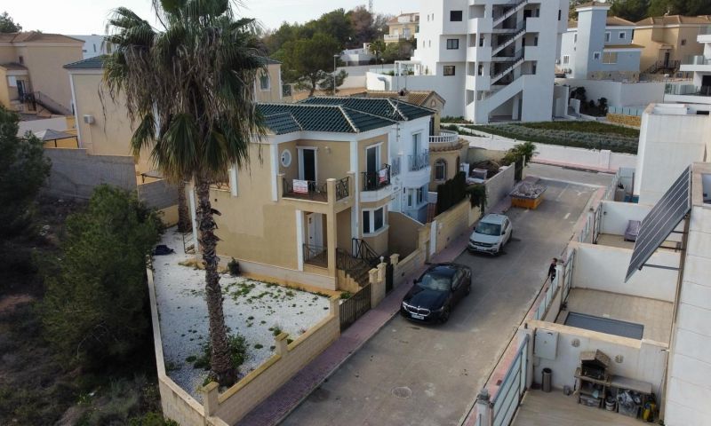 Venta - Villa - Orihuela