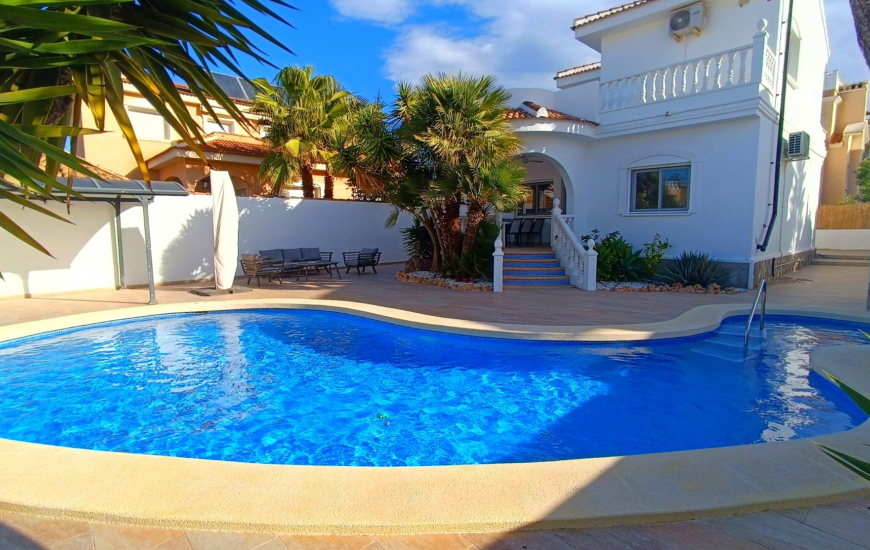 Sale - Villa - Ciudad Quesada