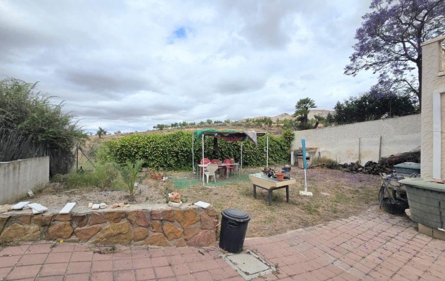 Venta - Adosado - Alguena