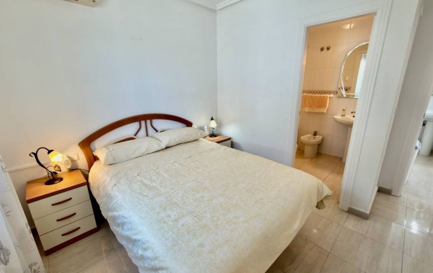 Sale - Half Vrijstaand Huis - Ciudad Quesada