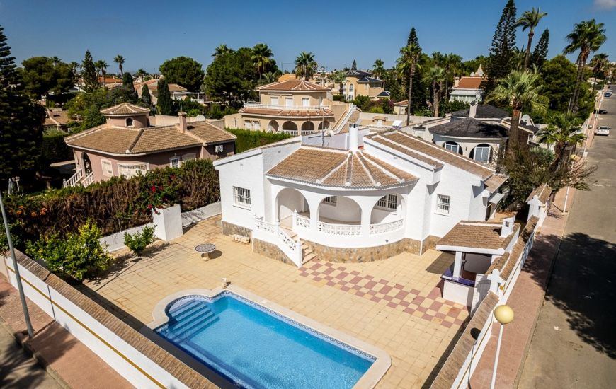 Sale - Villa - Ciudad Quesada Sale - Villa - Ciudad Quesada