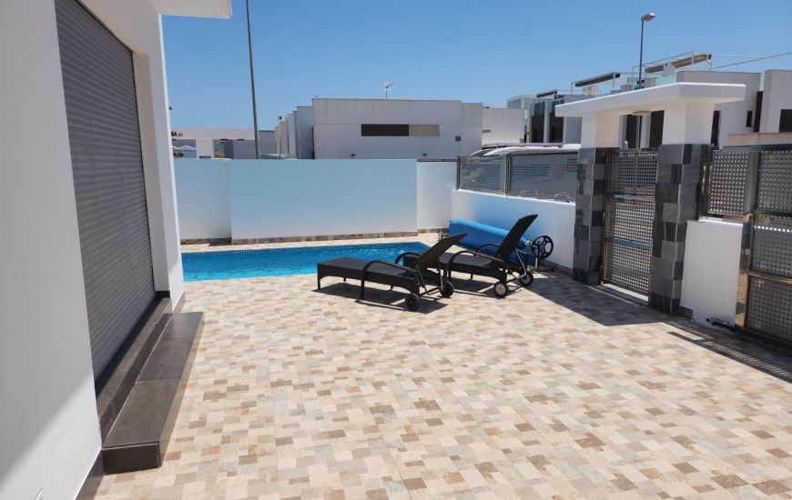 Sale - Villa - Ciudad Quesada