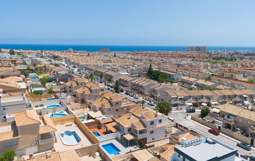 Sale - Villa - Torrevieja - 
