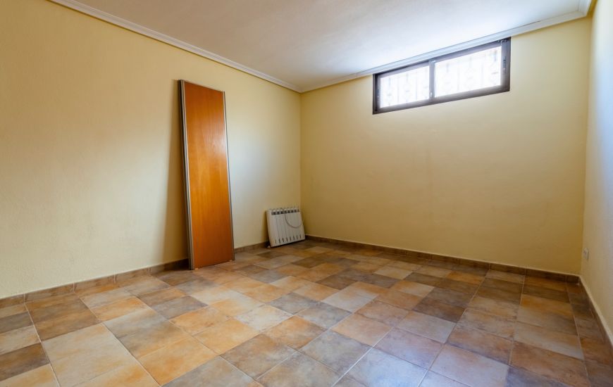 Sale - Villa - Villamartin