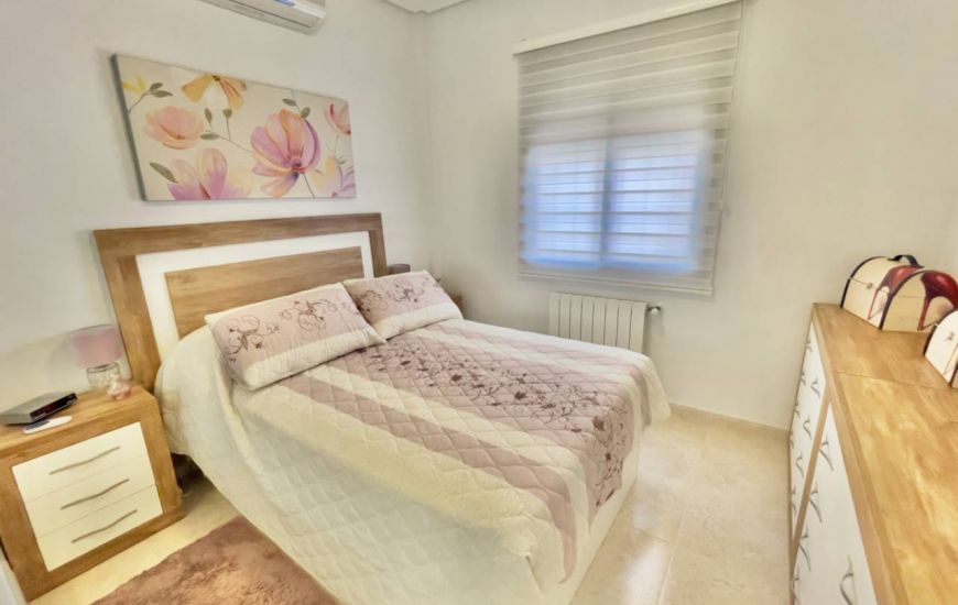 Sale - Villa - Bigastro