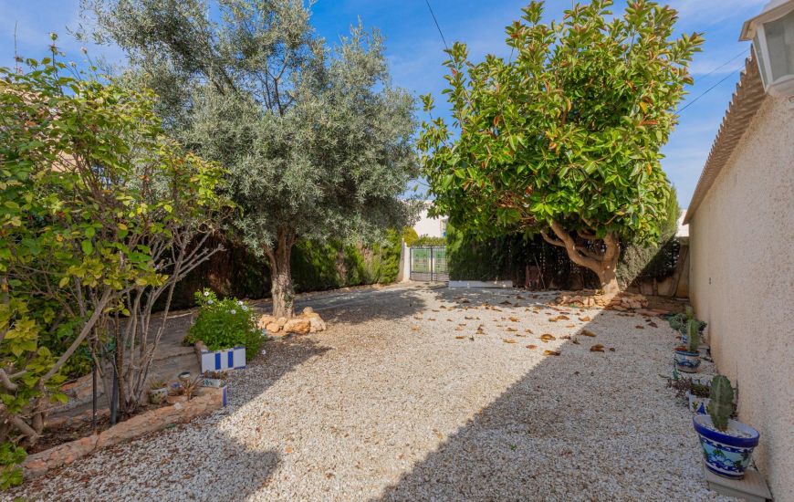 Sale - Villa - Torrevieja