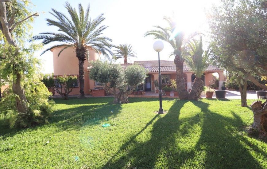 Sale - Villa - Torrevieja - 