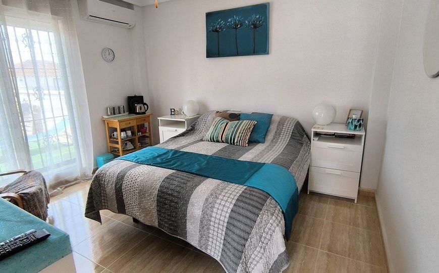 Sale - Villa - Algorfa