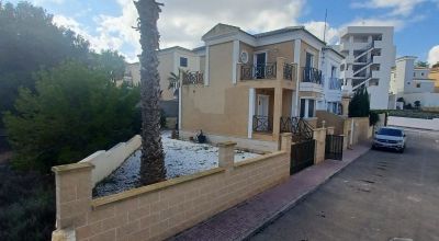 Villa - Sale - Orihuela - Orihuela