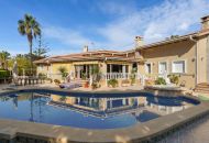 Sale - Villa - Cabo Roig