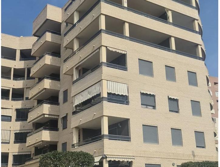 Sale - Apartments - 