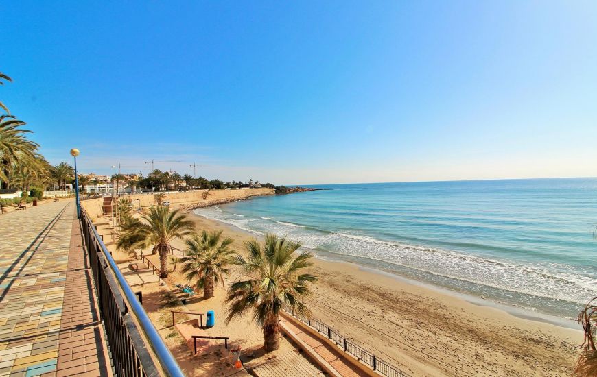 Sale - Apartments - Punta Prima
