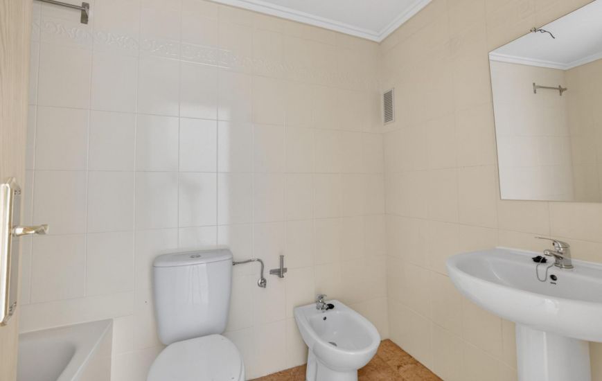 Venta - Ground Floor - Torrevieja
