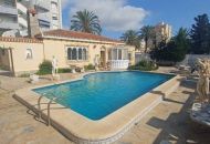 Sale - Villa - Torrevieja