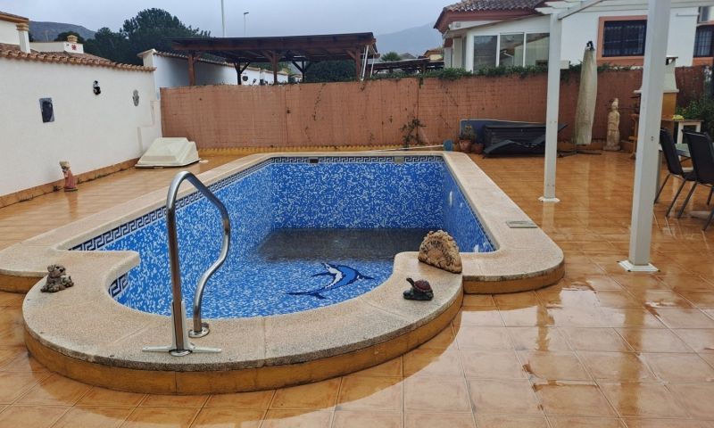 Sale - Villa - Hondón de las Nieves