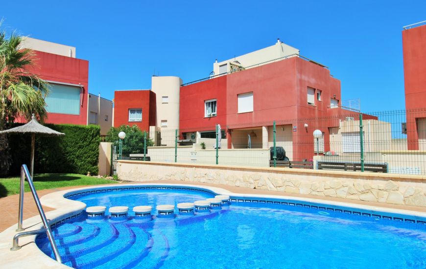 Sale - Rijtjeshuis - Villamartin