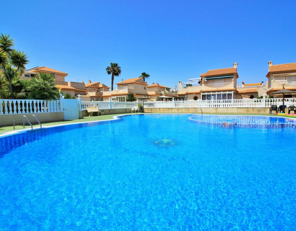 RC06520951 Bungalow Playa Flamenca Sale