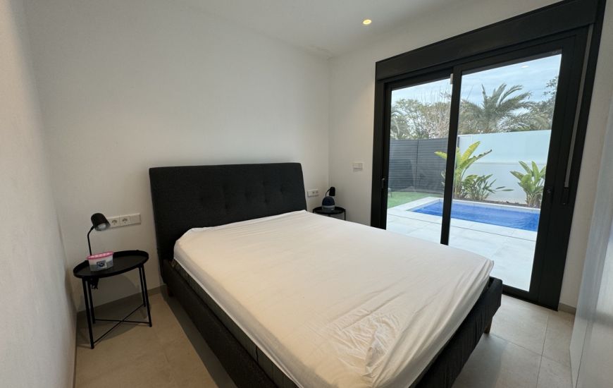 Venta - Villa - Pilar de la Horadada