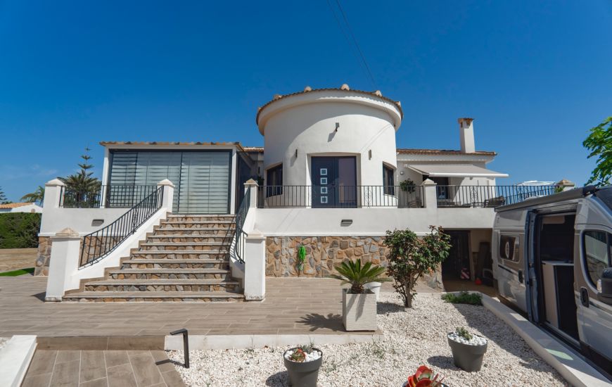 Sale - Villa - Ciudad Quesada