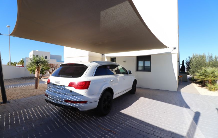 Sale - Villa - Benimar