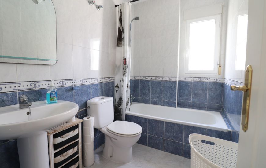 Sale - Villa - Benimar