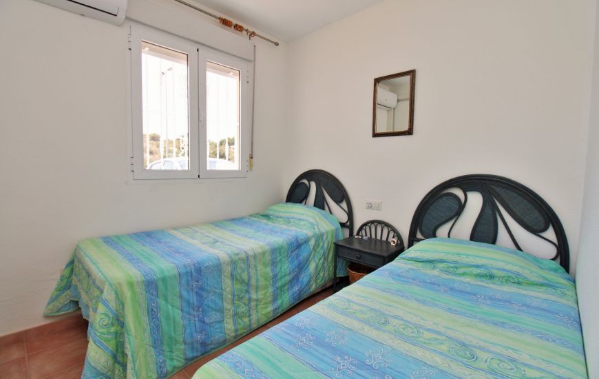 Sale - Rijtjeshuis - Villamartin