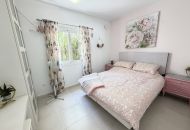 Venta - Villa - Mil Palmerales - Mil Palmeras