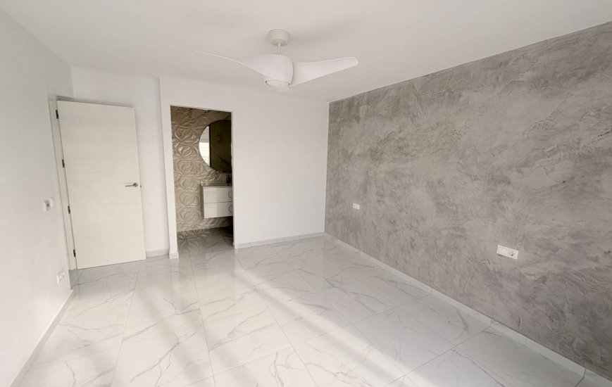 Sale - Villa - Torrevieja