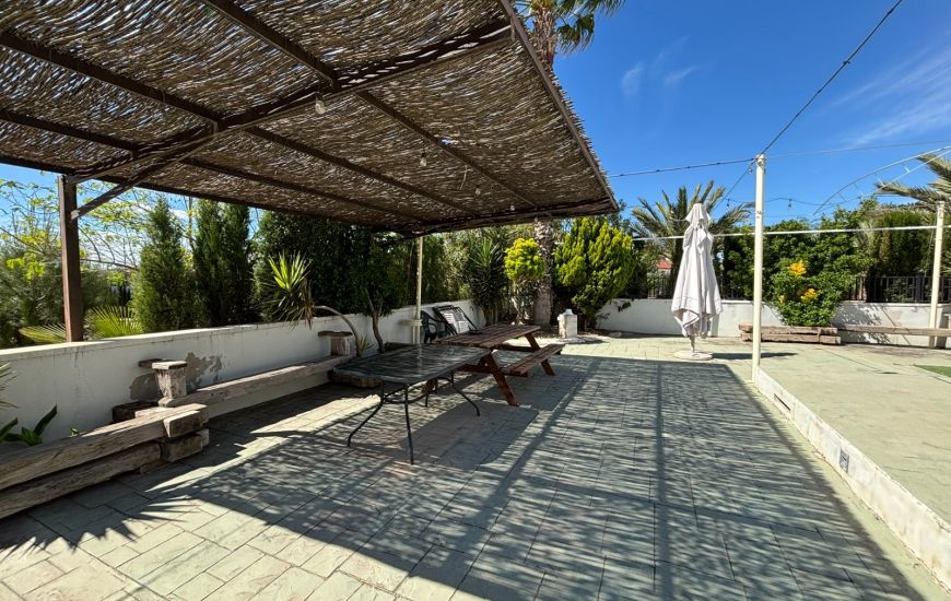 Sale - Country Property - Sax