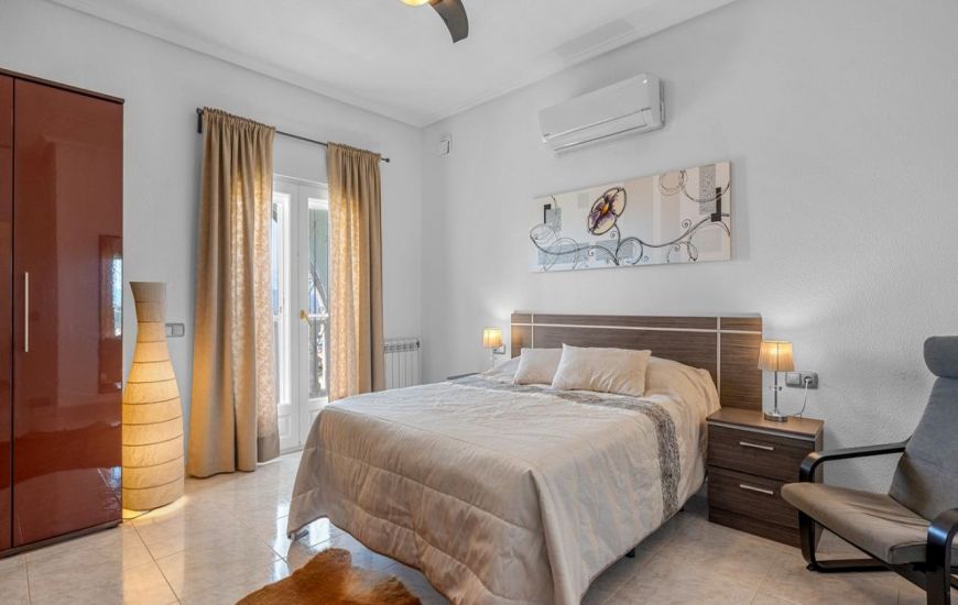 Sale - Villa - Rojales