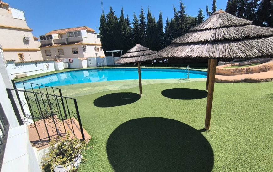 Sale - Rijtjeshuis - Algorfa